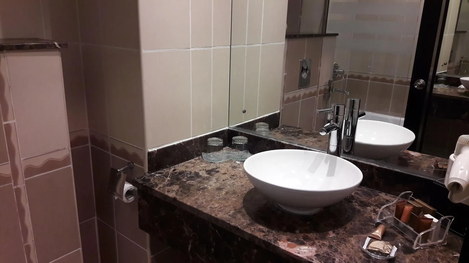 Landmark Riqqa Hotel Дубай 4*,