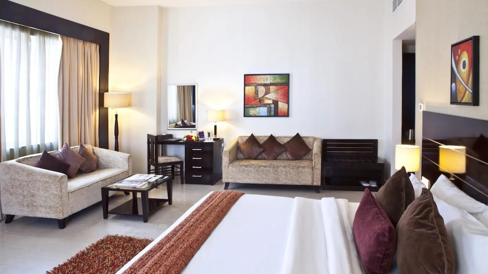 Landmark Riqqa Hotel Dubai 4*,